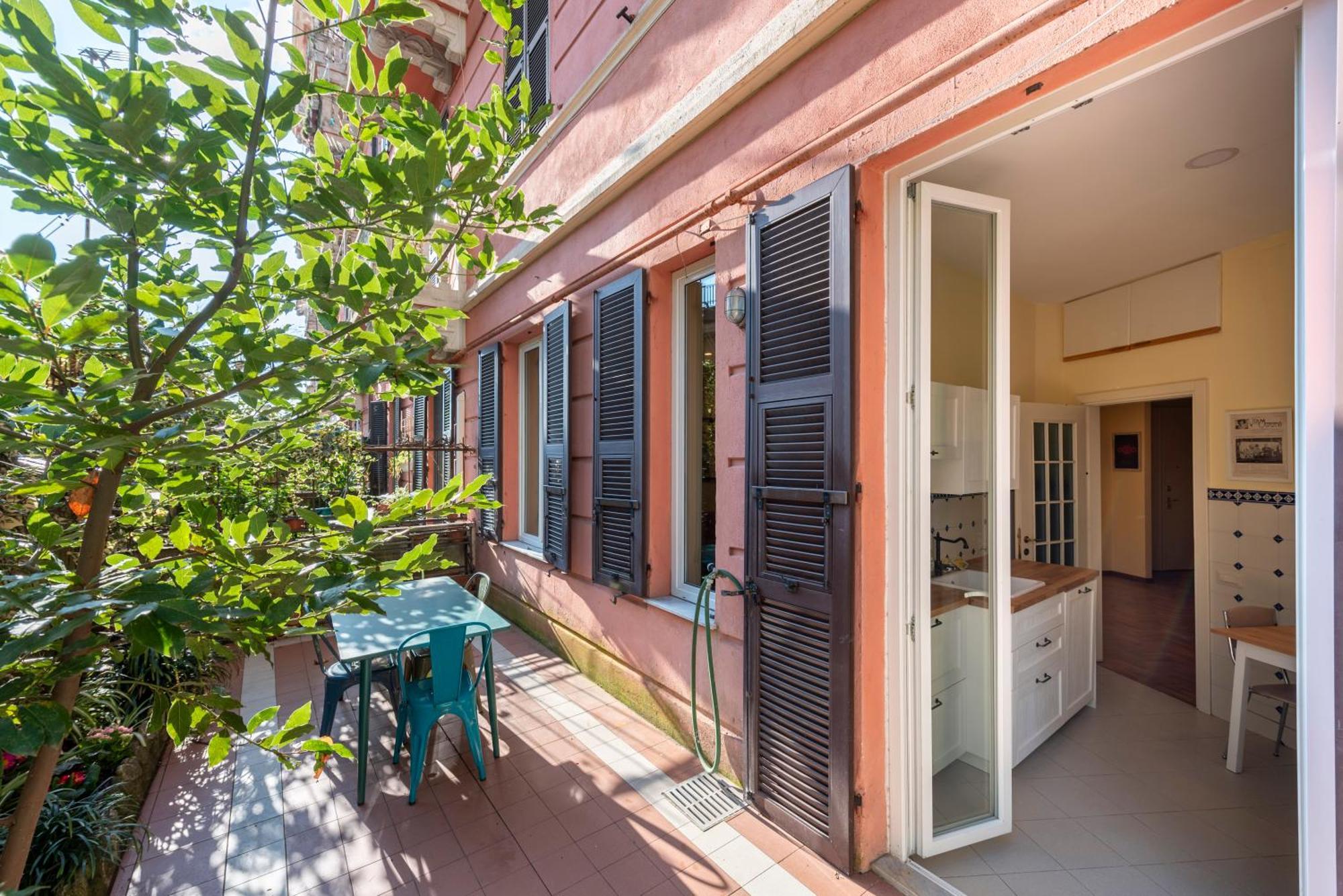 Joivy Charming With Garden In Castelletto Appartamento Genova